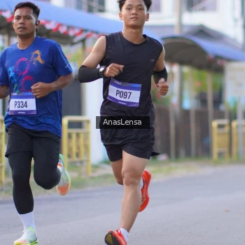 Runner Photo 3453618