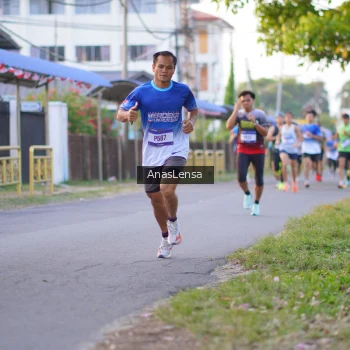 Runner Photo 3453633