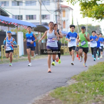 Runner Photo 3453645