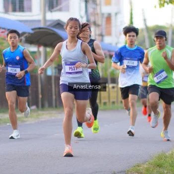Runner Photo 3453646