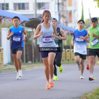 Runner Photo 3453650