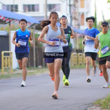 Runner Photo 3453657