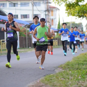 Runner Photo 3453666