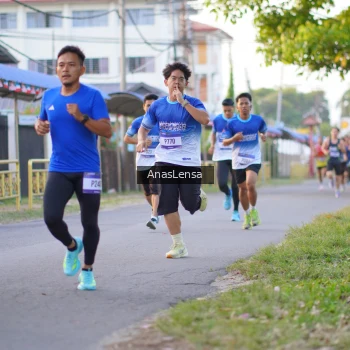 Runner Photo 3453696