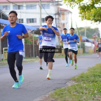 Runner Photo 3453698