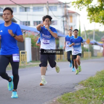 Runner Photo 3453702