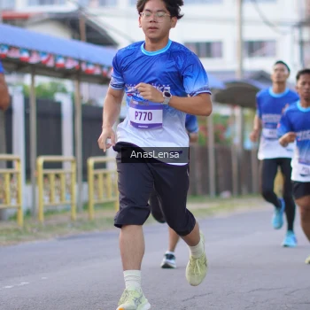 Runner Photo 3453712