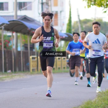 Runner Photo 3453732