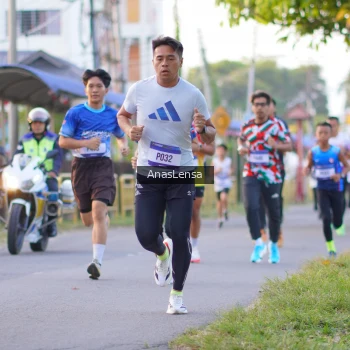 Runner Photo 3453734