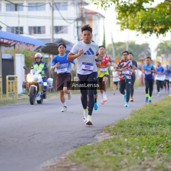 Runner Photo 3453738