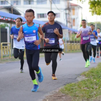 Runner Photo 3453771