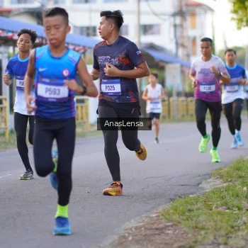 Runner Photo 3453774