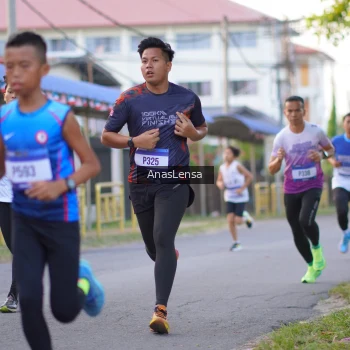 Runner Photo 3453778