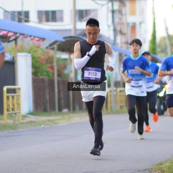 Runner Photo 3453837