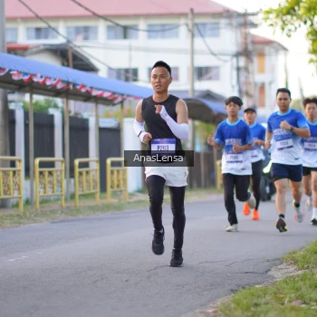 Runner Photo 3453847