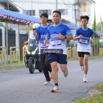 Runner Photo 3453863