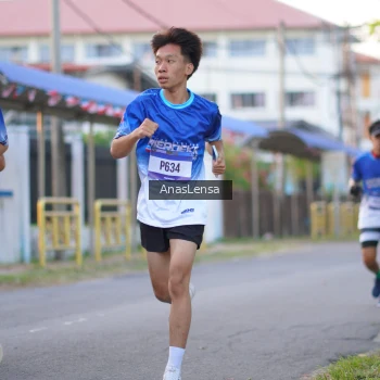 Runner Photo 3453883