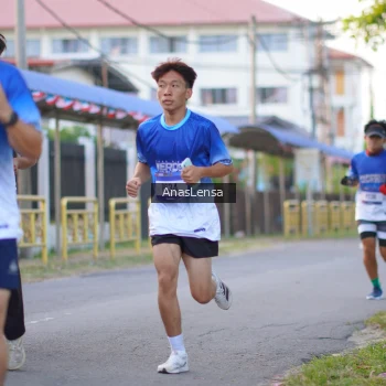 Runner Photo 3453884