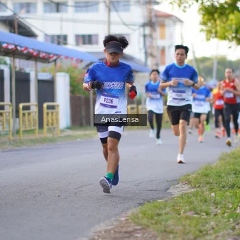 Runner Photo 3453887