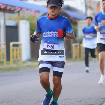 Runner Photo 3453893