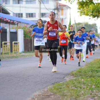Runner Photo 3453909