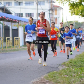 Runner Photo 3453919