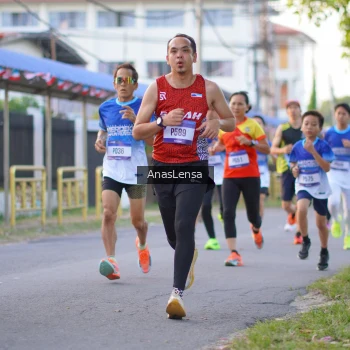 Runner Photo 3453926