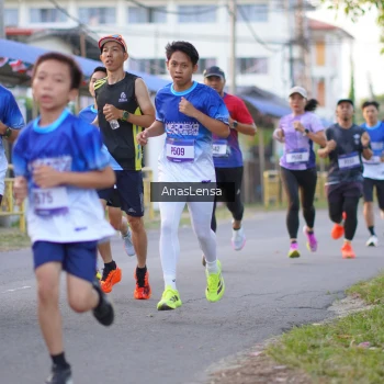 Runner Photo 3453938