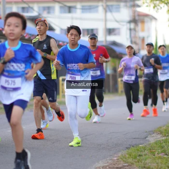Runner Photo 3453946