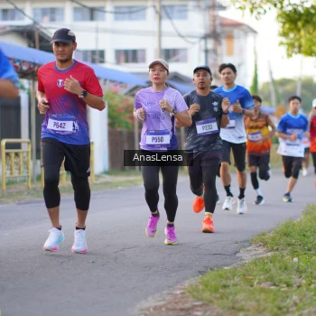 Runner Photo 3453951