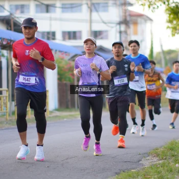 Runner Photo 3453954