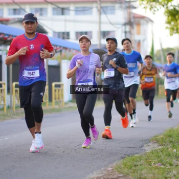 Runner Photo 3453955