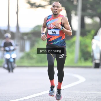 Runner Photo 3453973