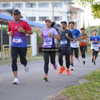 Runner Photo 3453976