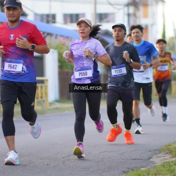 Runner Photo 3453977