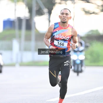 Runner Photo 3453978