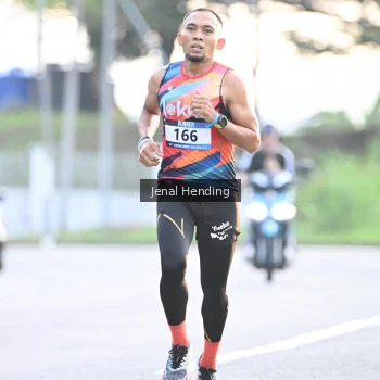 Runner Photo 3453980