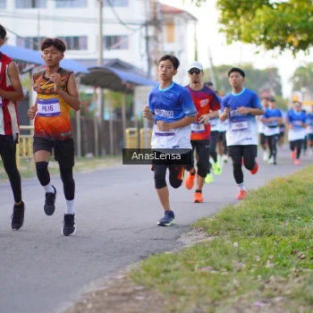 Runner Photo 3454049