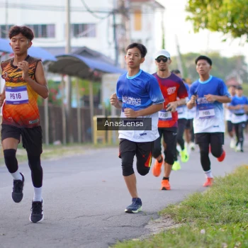 Runner Photo 3454053