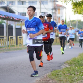 Runner Photo 3454178