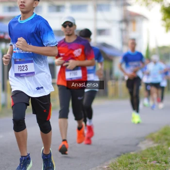 Runner Photo 3454221