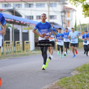 Runner Photo 3454259