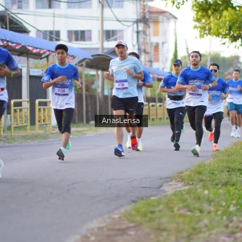 Runner Photo 3454354