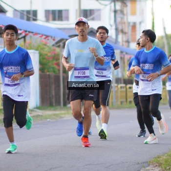 Runner Photo 3454388