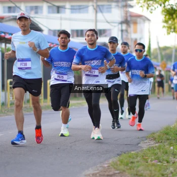 Runner Photo 3454455