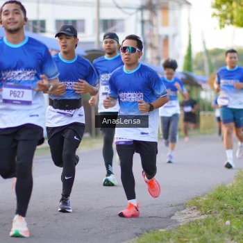 Runner Photo 3454494