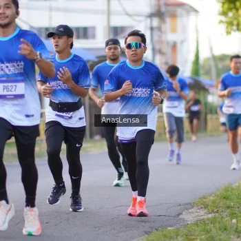 Runner Photo 3454496