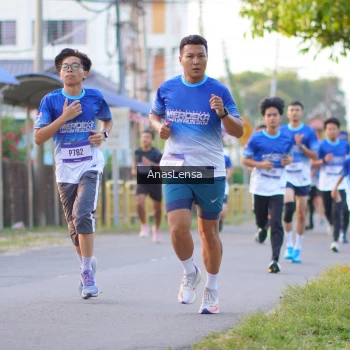 Runner Photo 3454529