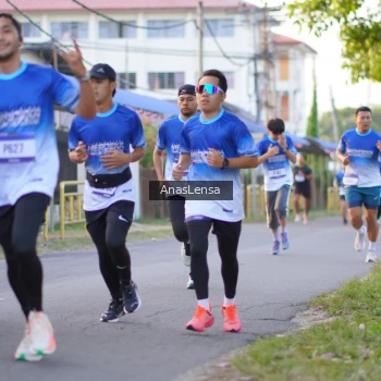 Runner Photo 3454534
