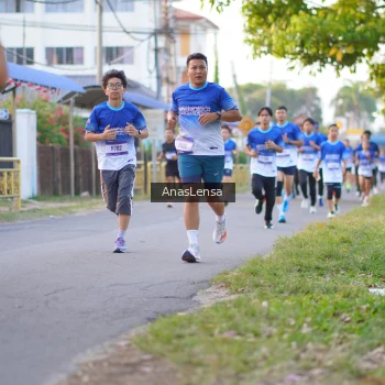 Runner Photo 3454566